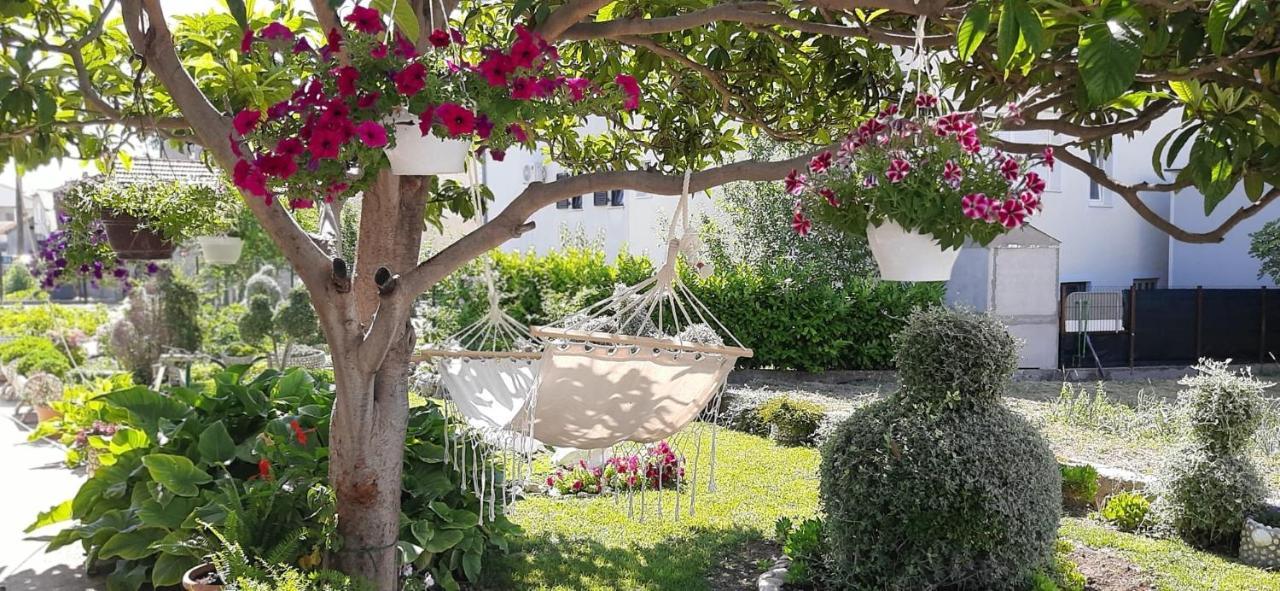 Apartmani Pina 2 Kaštela Buitenkant foto