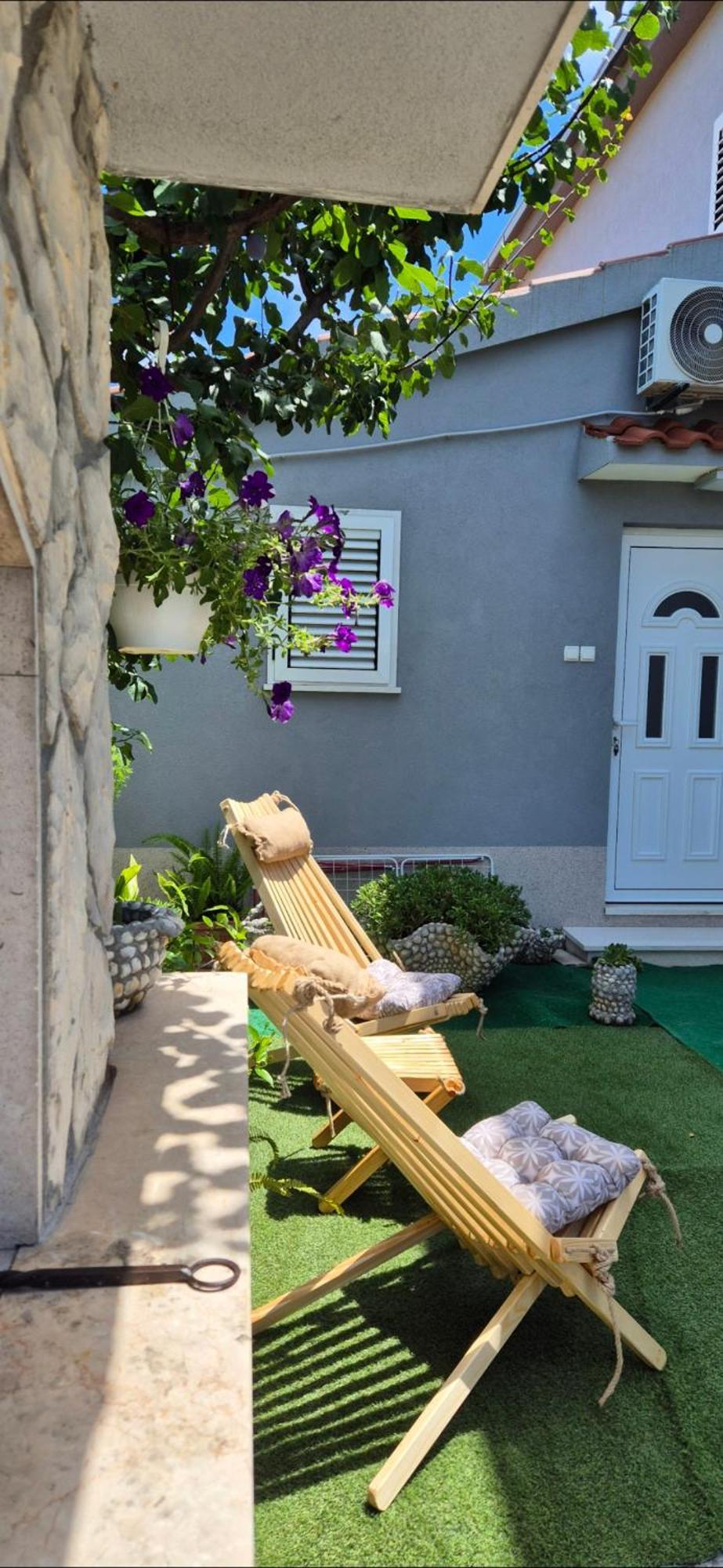 Apartmani Pina 2 Kaštela Kamer foto